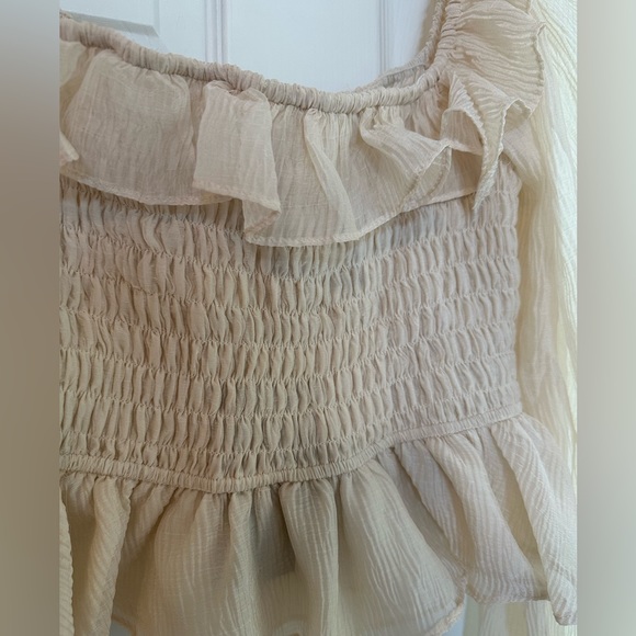 NWT En Saison Cropped Smocked Top Size L - Picture 5 of 6